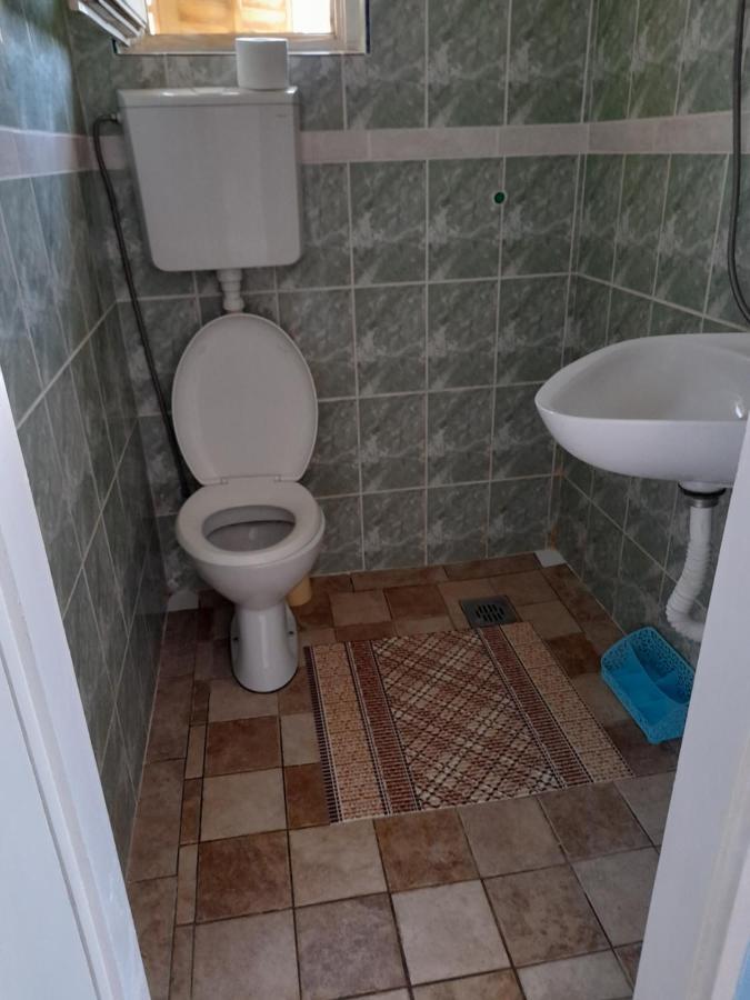 Eleni Apartment Tivat Exterior photo